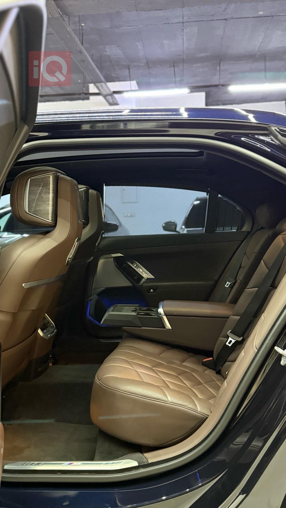 https://cdn.iqcars.io86467a3b-5f19-491e-9af5-4d016c1db88d_3.jpg